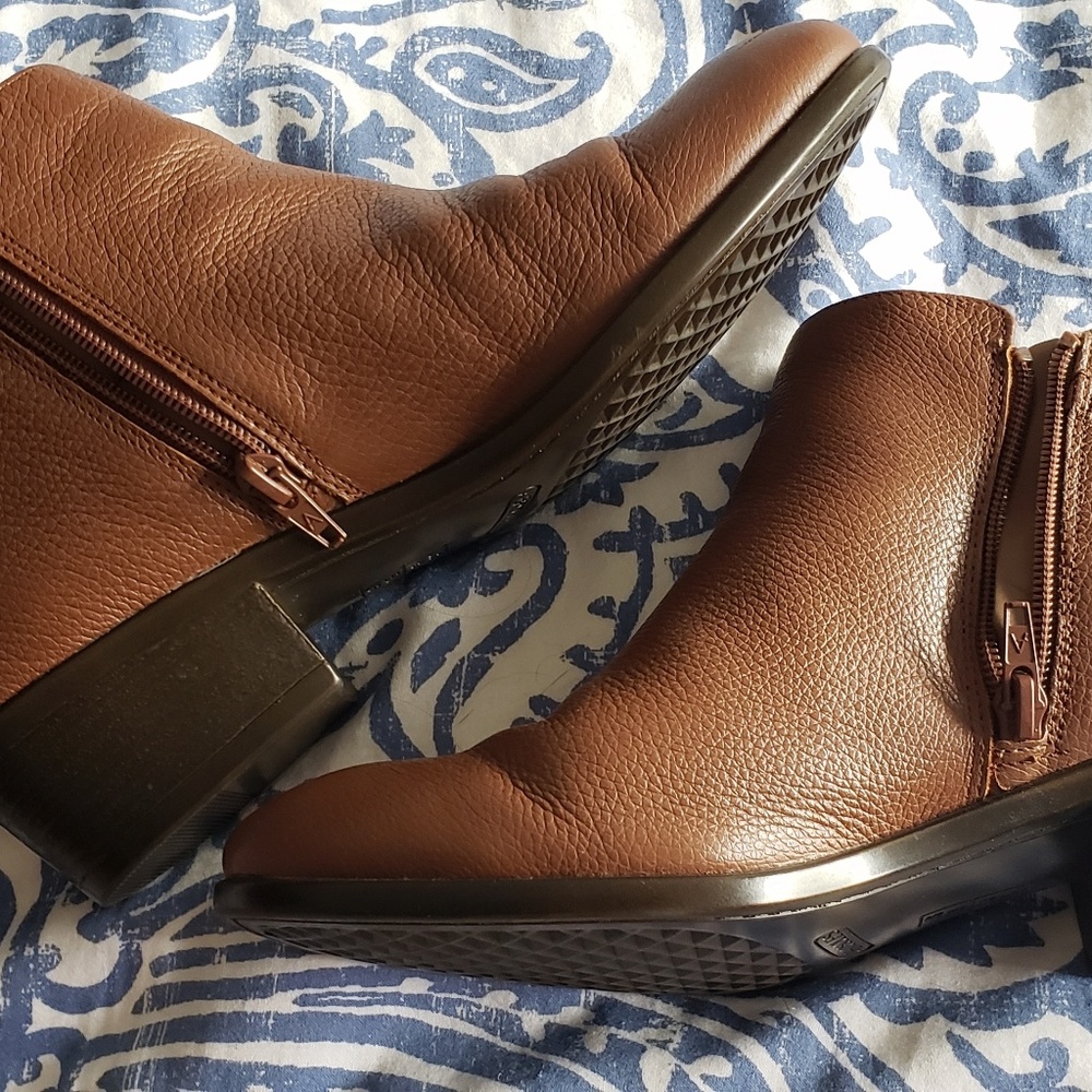 Booties - Picture 3 of 3
